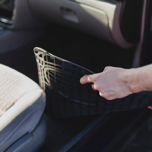 Here’s What You Need To Know Before Buying Floor Mats For Your Car